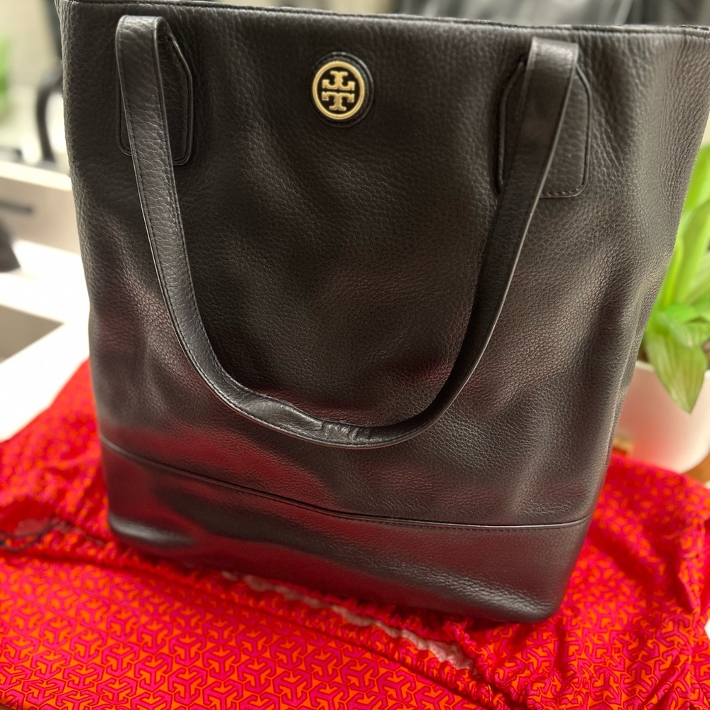 Tory Burch Michelle Black Leather Tote Bag